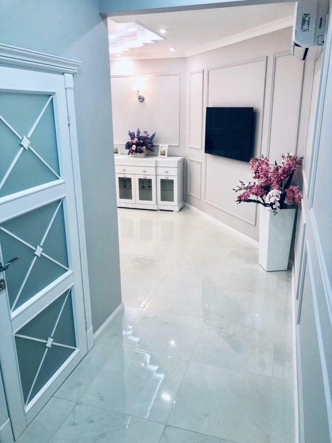 White Apartments In Arcadia オデッサ エクステリア 写真